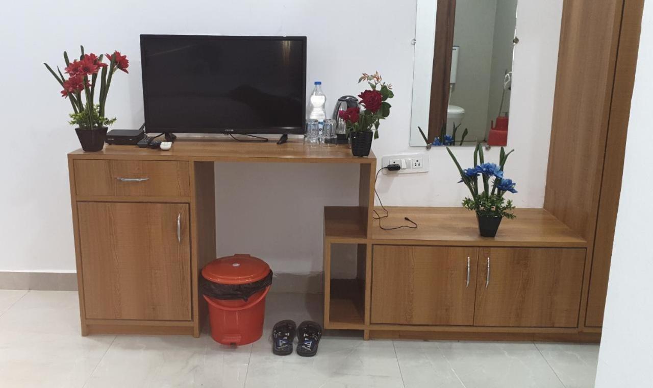 Shree R.C.Vatika Hotel Motihari ภายนอก รูปภาพ