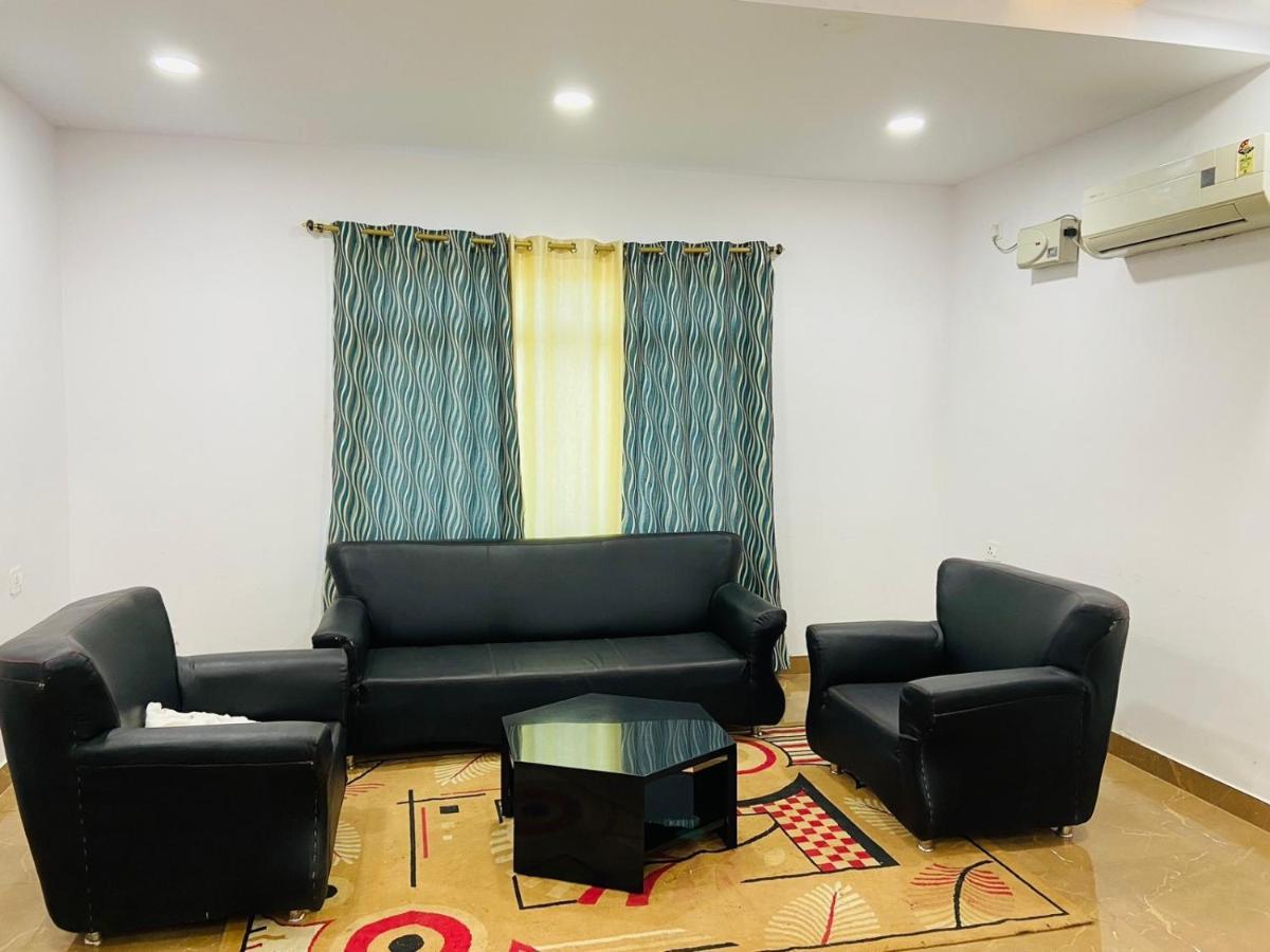 Shree R.C.Vatika Hotel Motihari ภายนอก รูปภาพ